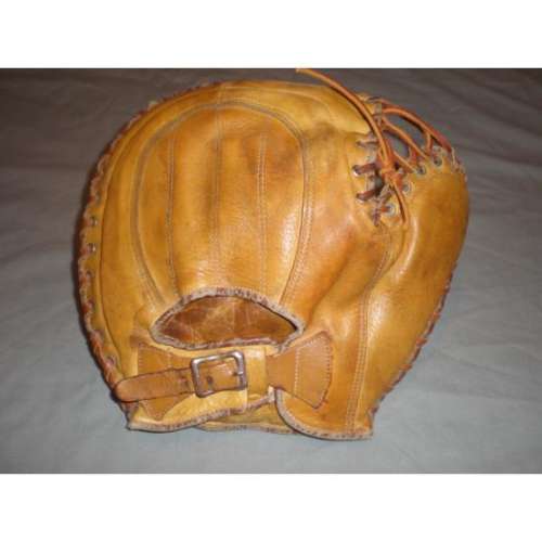 Jake E. Daubert Goldsmith G19 Back